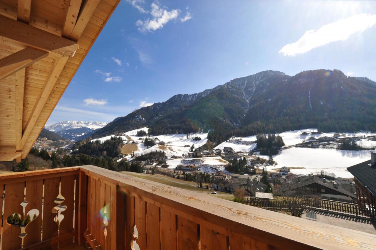 Mountain Apartment Hapeli Ortisei Esterno foto